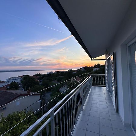 Apartmani Starigrad Paklenica - Danijel Exteriér fotografie