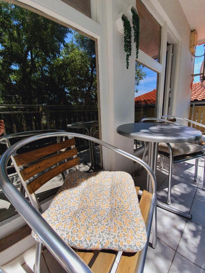 Apartmani Starigrad Paklenica - Danijel Exteriér fotografie