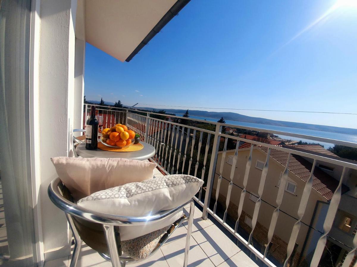 Apartmani Starigrad Paklenica - Danijel Exteriér fotografie