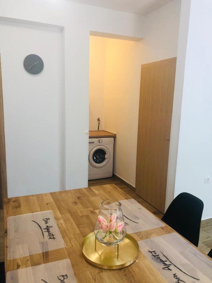 Apartmani Starigrad Paklenica - Danijel Exteriér fotografie